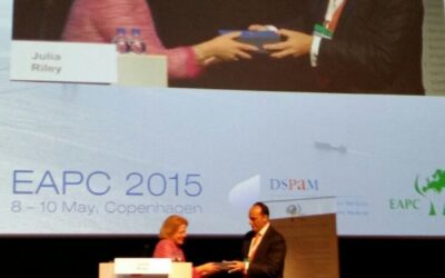 Emilio Herrera, Presidente de la Fundación NewHealth, recibe el Premio Internacional al desarrollo de políticas públicas de Cuidados Paliativos en el Congreso Mundial de CP